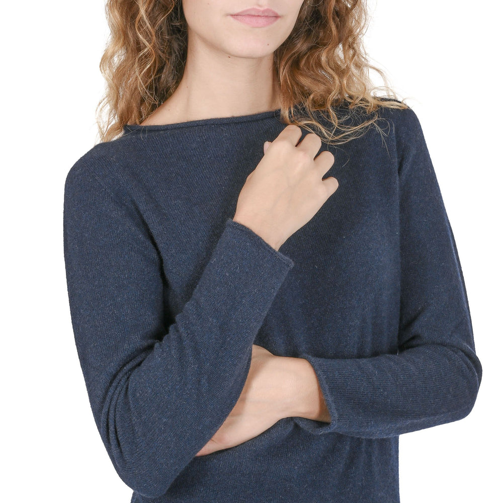 Crown of Edinburgh -  Cashmere Boat Neck Sweater in Navy - Yoru Says