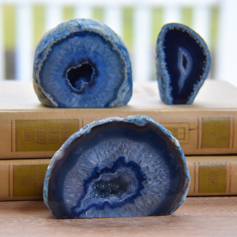 
                  
                    Agate Vibrant Geode - Yoru Says
                  
                