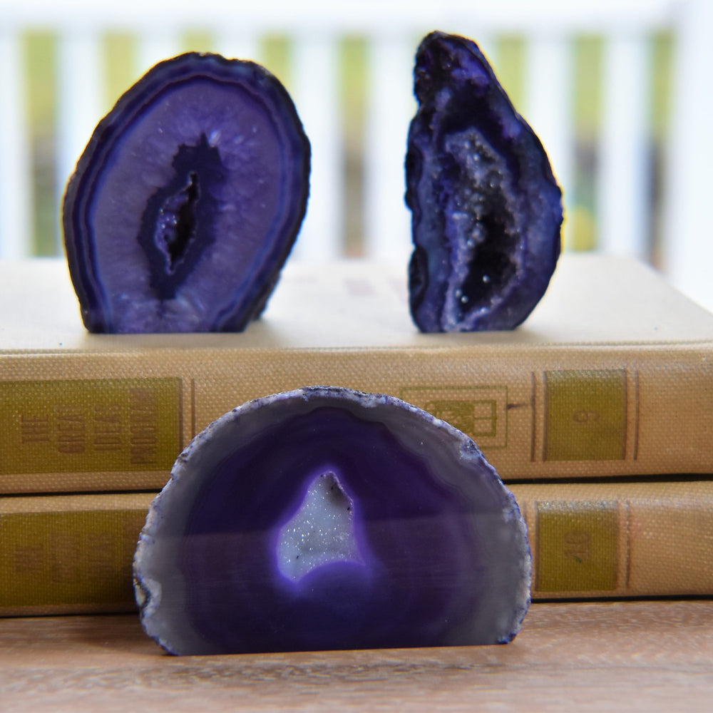 
                  
                    Agate Vibrant Geode - Yoru Says
                  
                