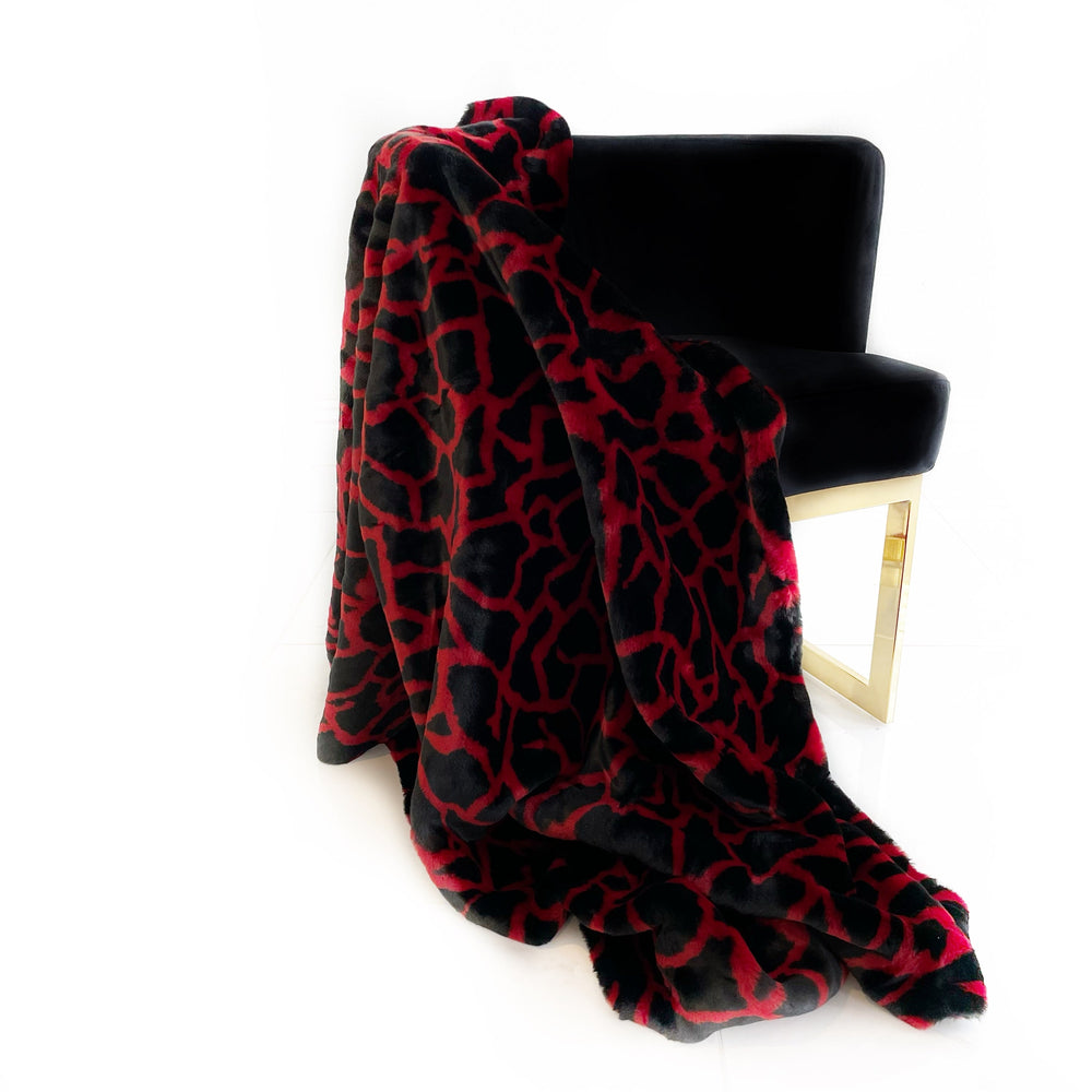 
                  
                    Plutus Red Black Plush Faux Fur Luxury Throw Blanket - Yoru Says
                  
                