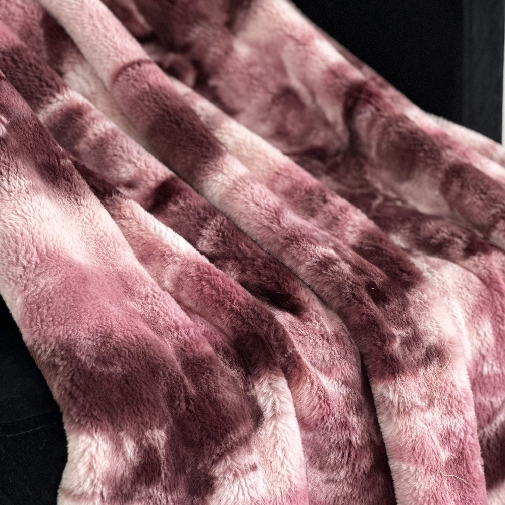 Plutus Rose Fureal Faux Fur Luxury Throw Blanket - Yoru Says