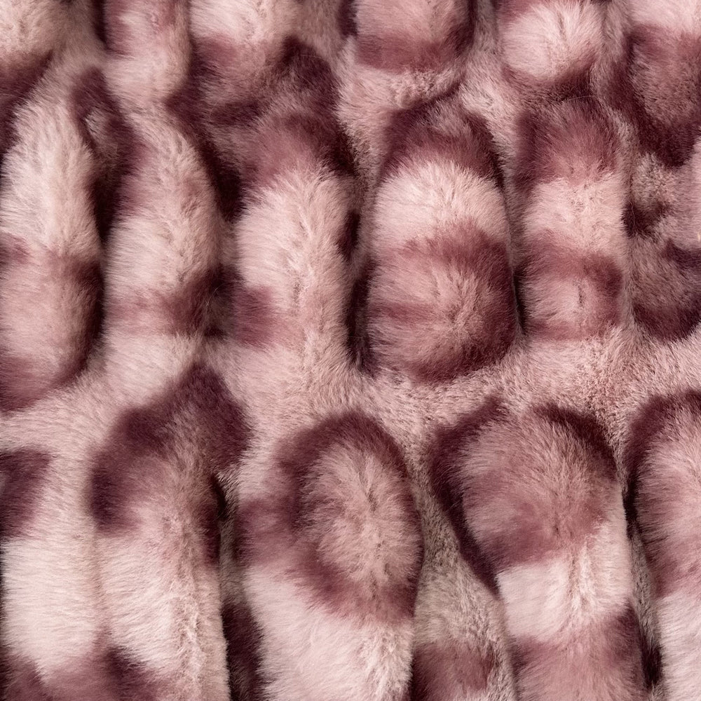 
                  
                    Plutus Pink Leopard Animal Faux Fur Luxury Throw Pillow - Yoru Says
                  
                